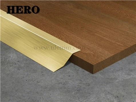 Skirtingo aukščio aliuminio perėjimo juostelė