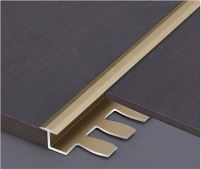 Grindų L formos apdailos juostelės