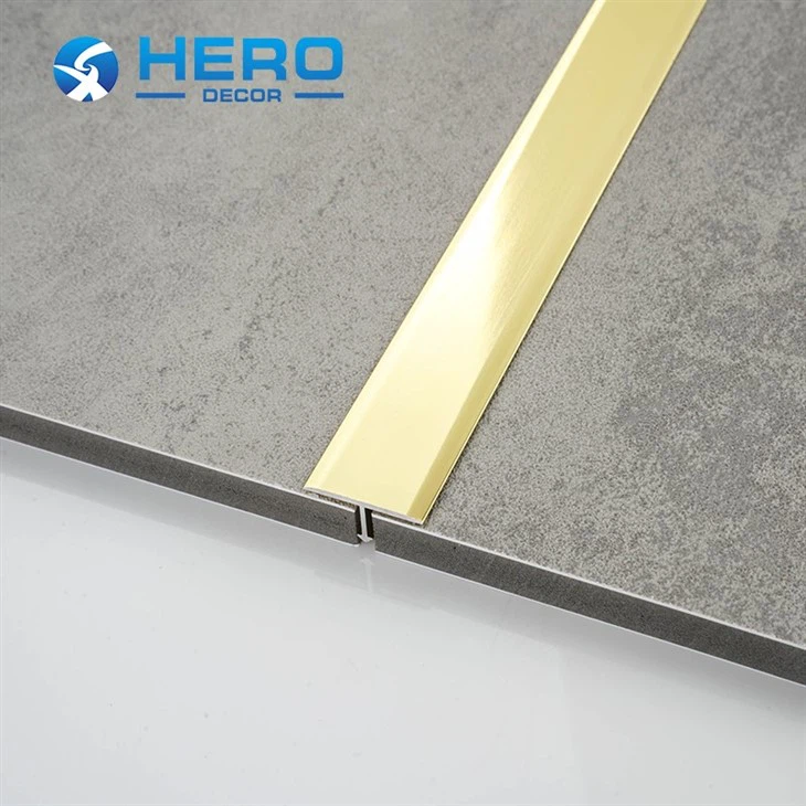 T formos plytelių apdaila